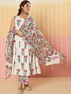 Women Floral Printed Regular Pure Cotton Kurta with Trousers & With Dupatta 5