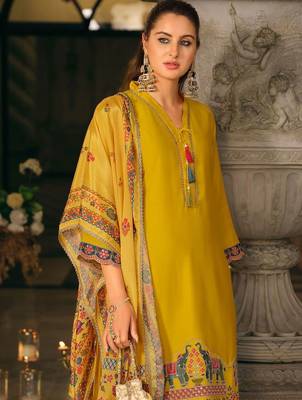 Women Ethnic Motifs Printed Regular Thread Work Kurta with Trousers & With Dupatta 4