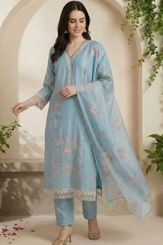 Women Floral Embroidered Regular Thread Work Kurta with Trousers & With Dupatta