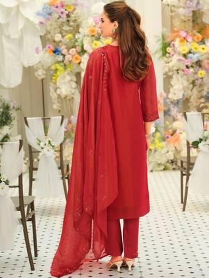 Women Ethnic Motifs Embroidered Regular Thread Work Kurta with Trousers & With Dupatta 5
