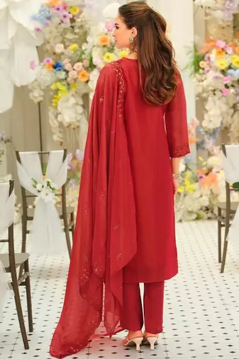 Women Ethnic Motifs Embroidered Regular Thread Work Kurta with Trousers & With Dupatta