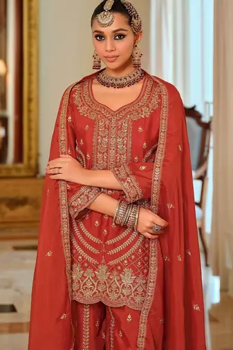 Women Ethnic Motifs Embroidered Regular Kurta with Palazzos & With Dupatta