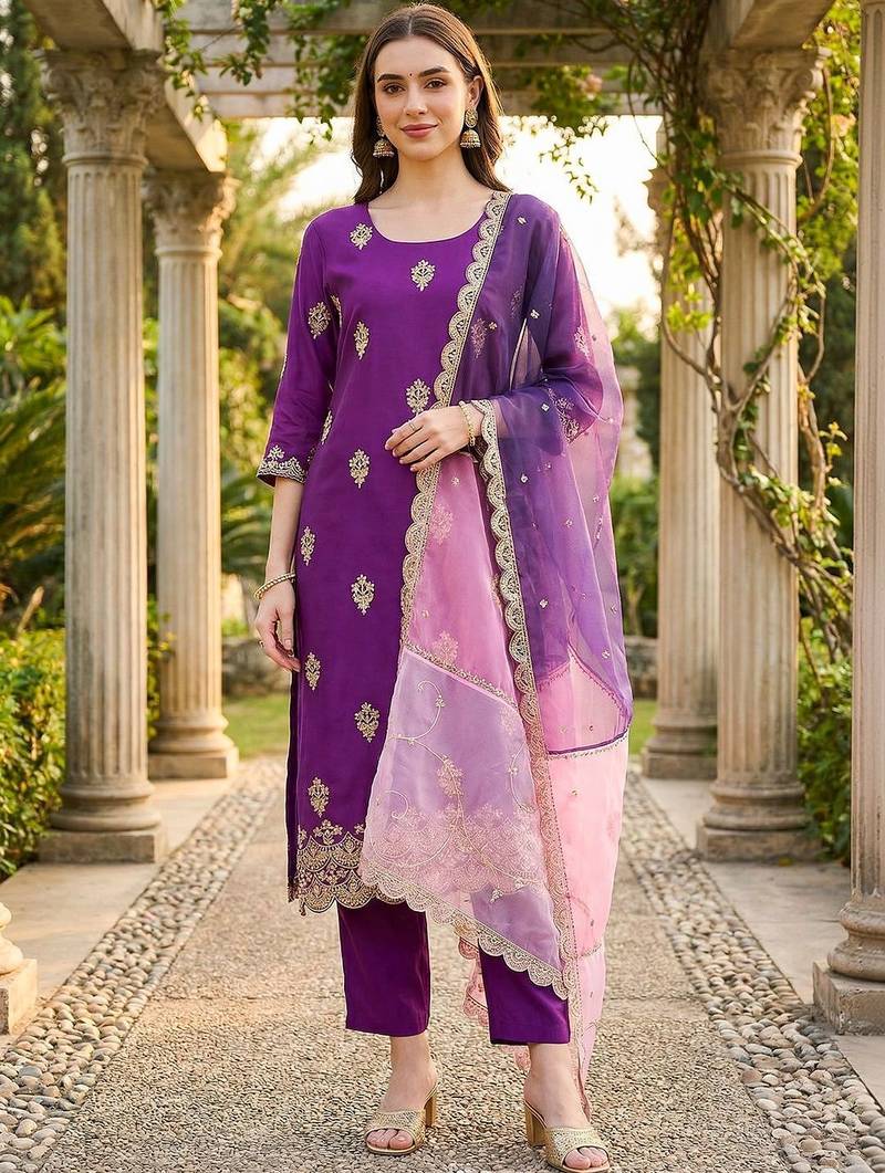 Women Ethnic Motifs Embroidered Regular Thread Work Kurta with Trousers & With Dupatta