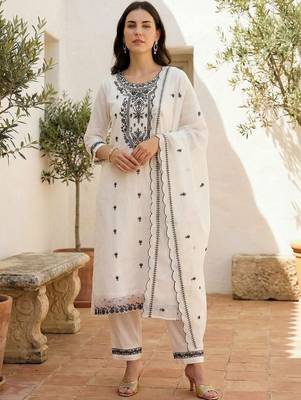 Women Ethnic Motifs Embroidered Regular Thread Work Pure Cotton Kurta with Trousers & With Dupatta 1