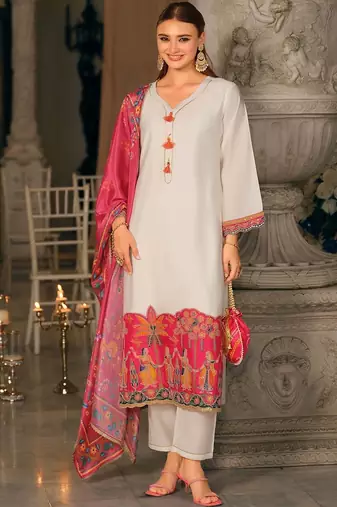 Women Ethnic Motifs Dyed Regular Thread Work Kurta with Trousers & With Dupatta
