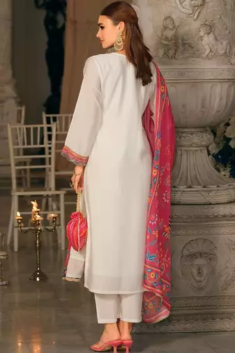 Women Ethnic Motifs Dyed Regular Thread Work Kurta with Trousers & With Dupatta