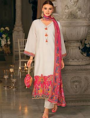 Women Ethnic Motifs Dyed Regular Thread Work Kurta with Trousers & With Dupatta 4
