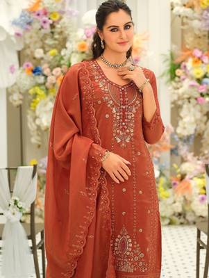 Women Ethnic Motifs Embroidered Regular Thread Work Kurta with Trousers & With Dupatta 4