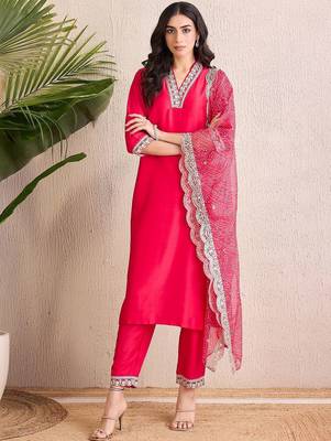 Women Ethnic Motifs Regular Thread Work Kurta with Trousers & With Dupatta 3