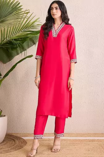 Women Ethnic Motifs Regular Thread Work Kurta with Trousers & With Dupatta
