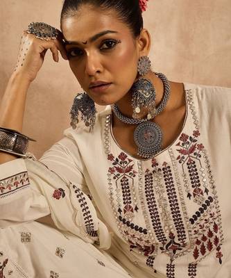 Women Ethnic Motifs Embroidered Regular Thread Work Pure Cotton Kurta with Trousers & With Dupatta 4
