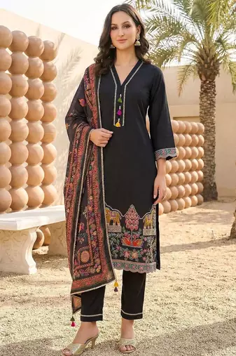 Women Animal Embroidered Regular Kurta with Trousers & With Dupatta