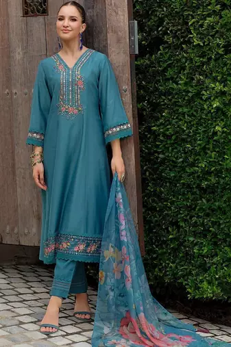 Women Floral Embroidered Regular Mirror Work Kurta with Trousers & With Dupatta