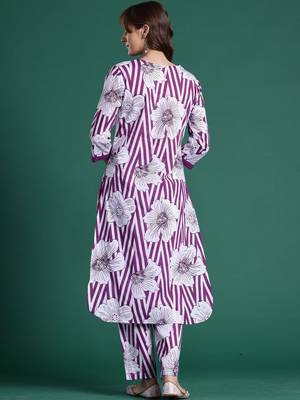 Women Floral Printed Regular Sequinned Pure Cotton Kurta with Trousers 4