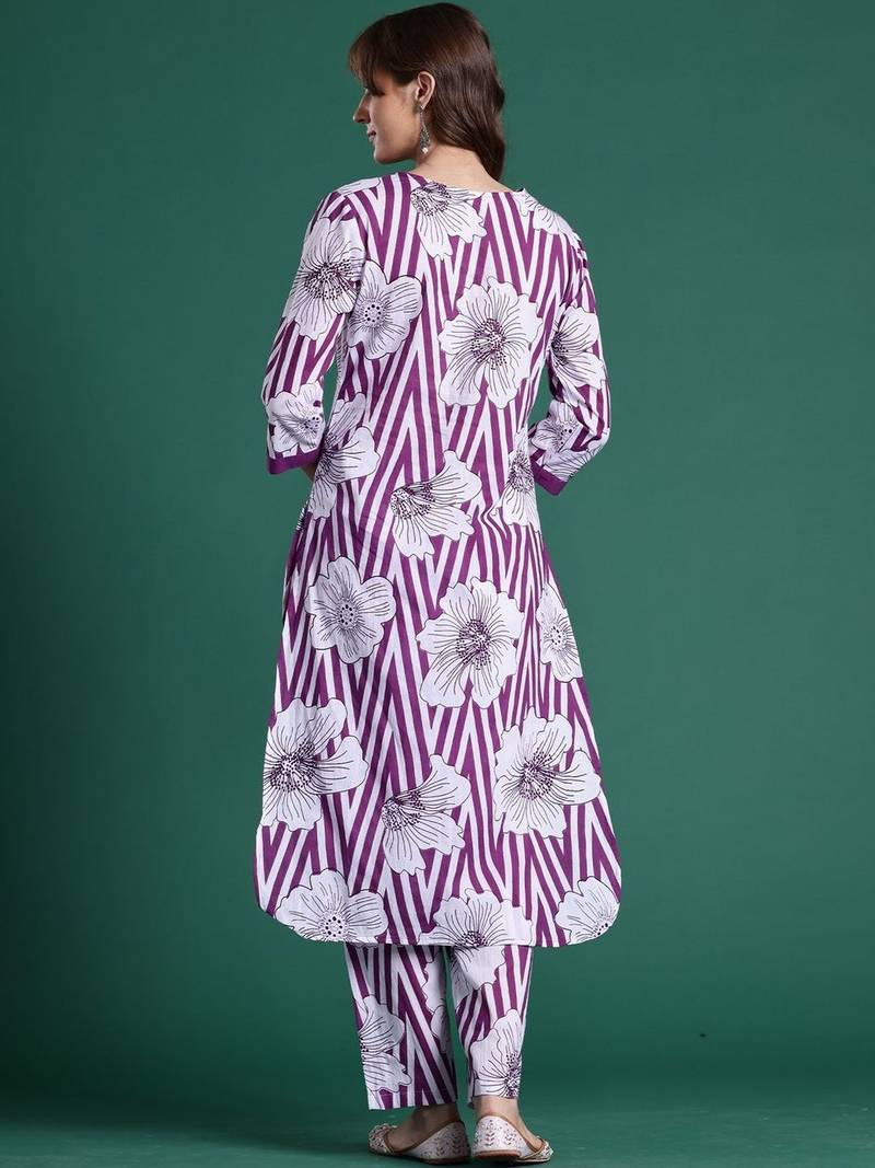 Women Floral Printed Regular Sequinned Pure Cotton Kurta with Trousers
