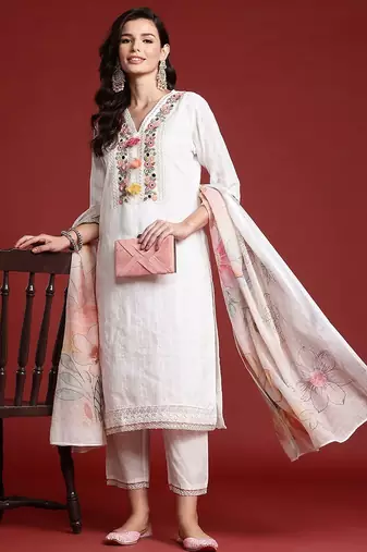 Women Floral Embroidered Regular Thread Work Pure Cotton Kurta with Trousers & With Dupatta