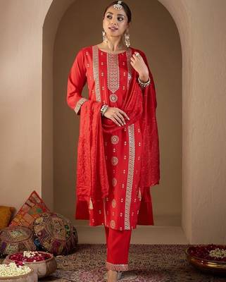 Women Ethnic Motifs Embroidered Regular Sequinned Kurta with Trousers & With Dupatta 1