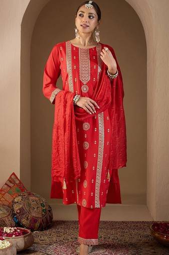 Women Ethnic Motifs Embroidered Regular Sequinned Kurta with Trousers & With Dupatta