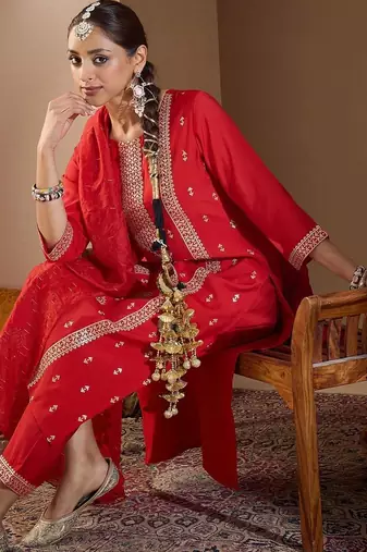Women Ethnic Motifs Embroidered Regular Sequinned Kurta with Trousers & With Dupatta