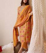 Women Floral Embroidered Regular Kurta with Trousers & With Dupatta