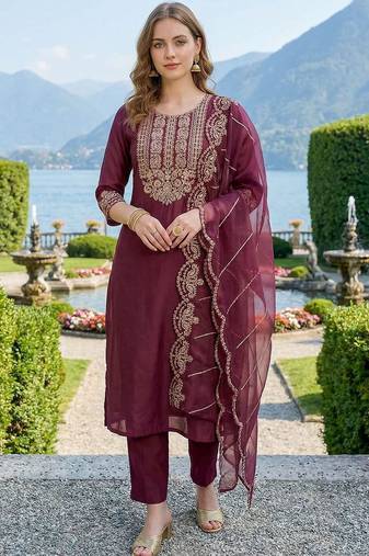 Women Ethnic Motifs Embroidered Regular Thread Work Liva Kurta with Trousers & With Dupatta