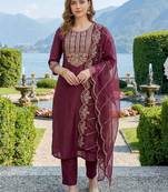 Women Ethnic Motifs Embroidered Regular Thread Work Liva Kurta with Trousers & With Dupatta