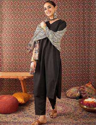 Women Ethnic Motifs Regular Kurta with Trousers & With Dupatta 4