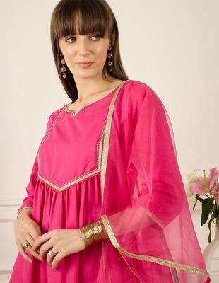 Yoke Design Notch Neck Regular Pink A-Line Kurta With Trousers & Dupatta 7