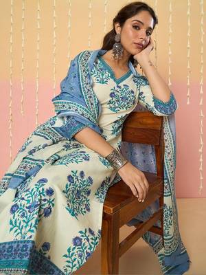 Women Floral Printed Regular Pure Cotton Kurta with Trousers & With Dupatta 3