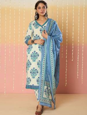 Women Floral Printed Regular Pure Cotton Kurta with Trousers & With Dupatta 7