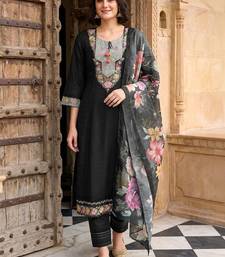 Women Floral Embroidered Regular Thread Work Pure Cotton Kurta with Trousers & With Dupatta