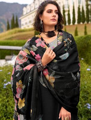 Women Floral Embroidered Regular Thread Work Pure Cotton Kurta with Trousers & With Dupatta 3