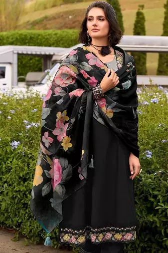 Women Floral Embroidered Regular Thread Work Pure Cotton Kurta with Trousers & With Dupatta