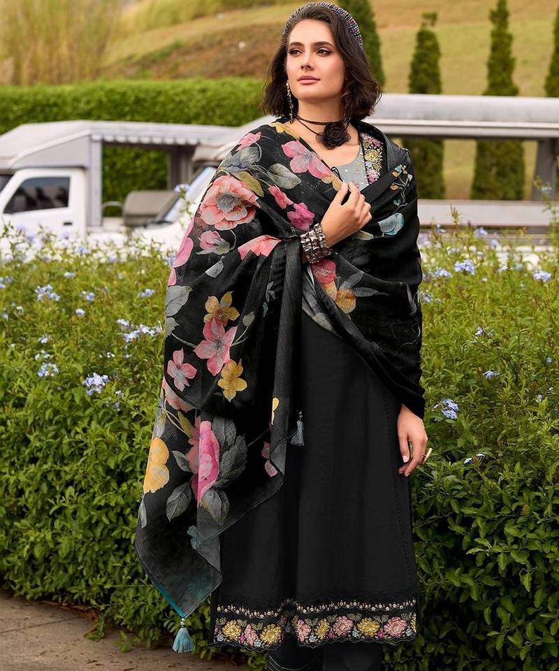Women Floral Embroidered Regular Thread Work Pure Cotton Kurta with Trousers & With Dupatta