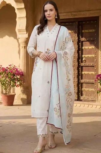 Women Floral Embroidered Regular Thread Work Pure Cotton Kurta with Trousers & With Dupatta