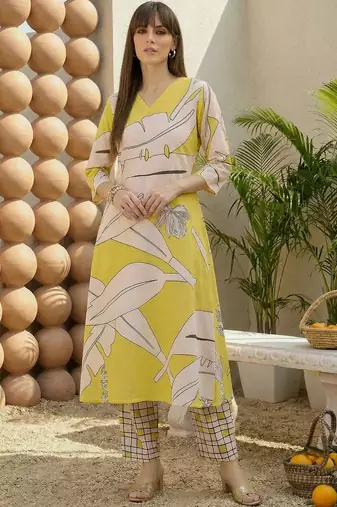 Women Printed Regular Pure Cotton Kurta with Trousers