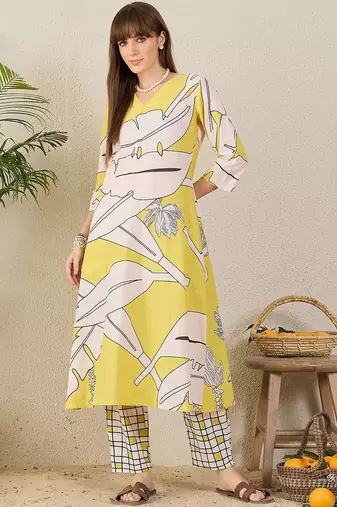 Women Printed Regular Pure Cotton Kurta with Trousers