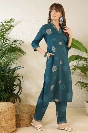 Women Floral Printed Regular Pure Cotton Kurta with Trousers