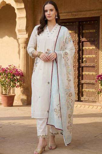 Women Floral Embroidered Regular Thread Work Pure Cotton Kurta with Trousers & With Dupatta