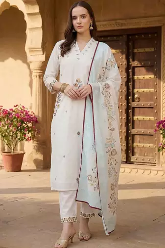 Women Floral Embroidered Regular Thread Work Pure Cotton Kurta with Trousers & With Dupatta