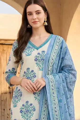 Women Floral Printed Regular Pure Cotton Kurta with Trousers & With Dupatta