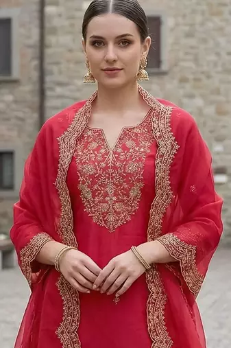 Women Ethnic Motifs Embroidered Regular Thread Work Liva Kurta with Trousers & With Dupatta