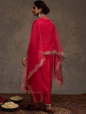 Women Ethnic Motifs Embroidered Regular Thread Work Liva Kurta with Trousers & With Dupatta 6