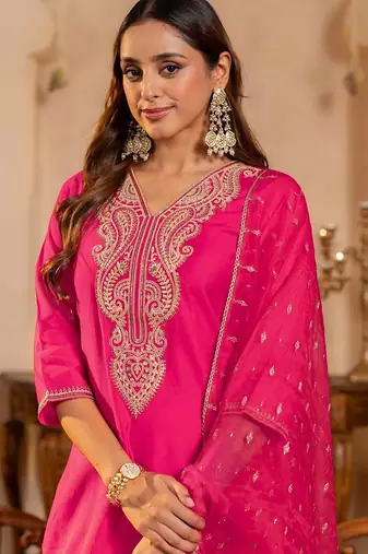 Women Ethnic Motifs Embroidered Regular Thread Work Liva Kurta with Trousers & With Dupatta