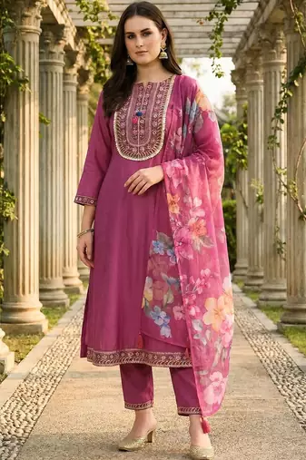 Women Floral Embroidered Regular Thread Work Kurta with Trousers & With Dupatta