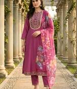 Women Floral Embroidered Regular Thread Work Kurta with Trousers & With Dupatta