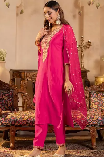 Women Ethnic Motifs Embroidered Regular Liva Kurta with Trousers & With Dupatta