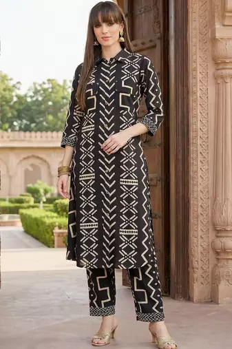 Women Printed Regular Pure Cotton Kurta with Trousers
