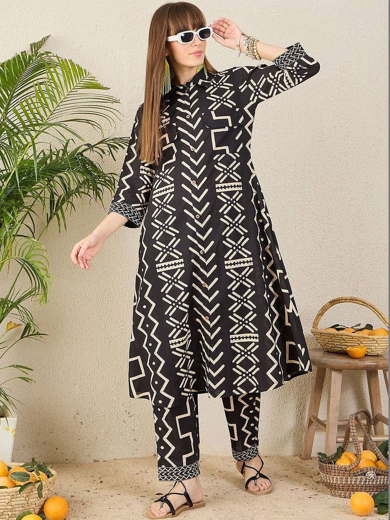 Women Printed Regular Pure Cotton Kurta with Trousers