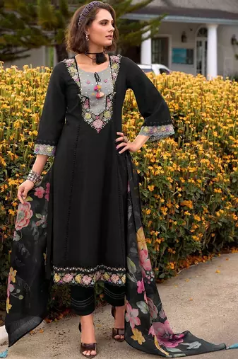 Women Floral Embroidered Regular Thread Work Pure Cotton Kurta with Trousers & With Dupatta